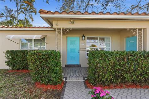 218 SE 3rd Terrace Dania Beach FL 33004