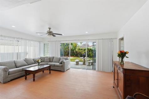 218 SE 3rd Terrace Dania Beach FL 33004