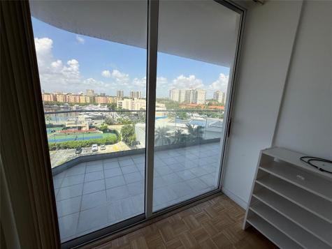 19707 Turnberry Way Aventura FL 33180