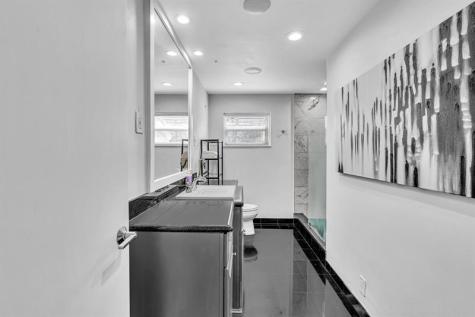 746 NE 16th Terrace Fort Lauderdale FL 33304