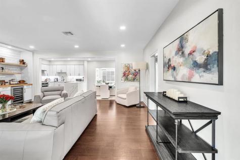746 NE 16th Terrace Fort Lauderdale FL 33304