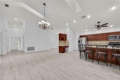 7619 Silver Woods Court Boca Raton FL 33433