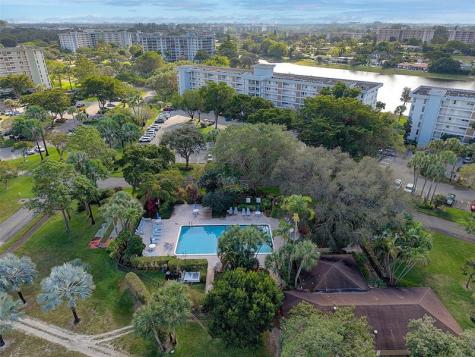 3080 N Course Drive Pompano Beach FL 33069