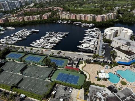 19707 Turnberry Way Aventura FL 33180