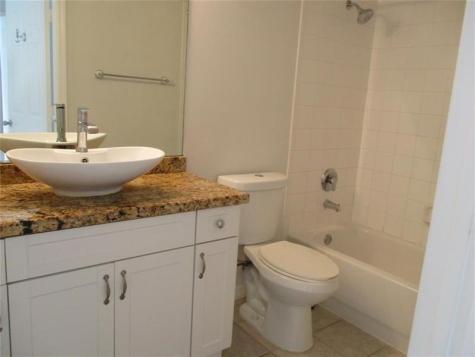 5045 Wiles Road #206 Coconut Creek FL 33073