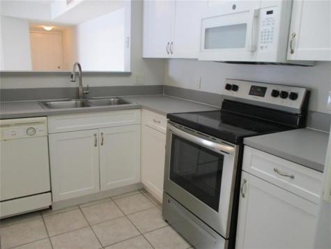 5045 Wiles Road #206 Coconut Creek FL 33073
