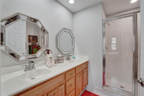 617 SW 2nd Drive Pompano Beach FL 33060