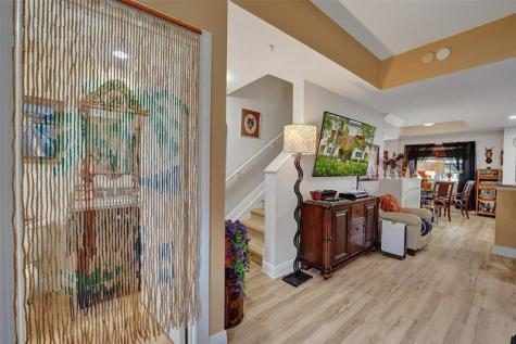 617 SW 2nd Drive Pompano Beach FL 33060