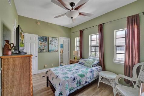617 SW 2nd Drive Pompano Beach FL 33060