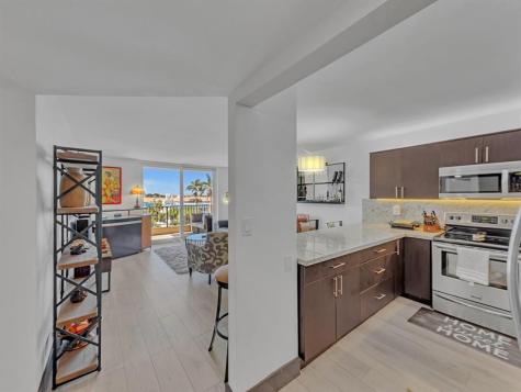 1421 S Ocean Boulevard Pompano Beach FL 33062