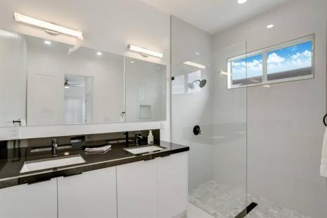 2962 NW 10th Court Fort Lauderdale FL 33311