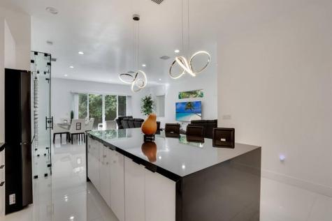 2962 NW 10th Court Fort Lauderdale FL 33311