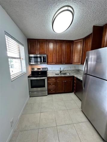 305 NE 16th Street Fort Lauderdale FL 33304