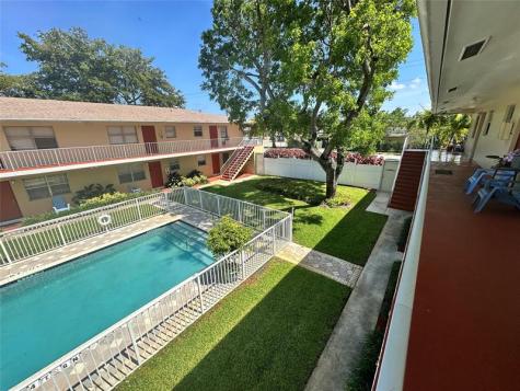 305 NE 16th Street Fort Lauderdale FL 33304