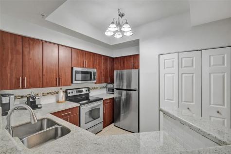2421 NE 65th Street Fort Lauderdale FL 33308