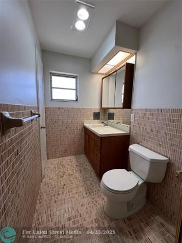 4800 NE 21st Avenue Fort Lauderdale FL 33308