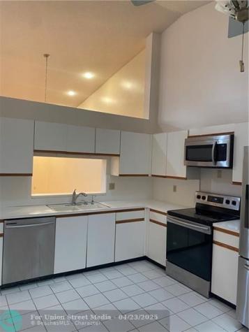 3551 Inverrary Boulevard Lauderhill FL 33319