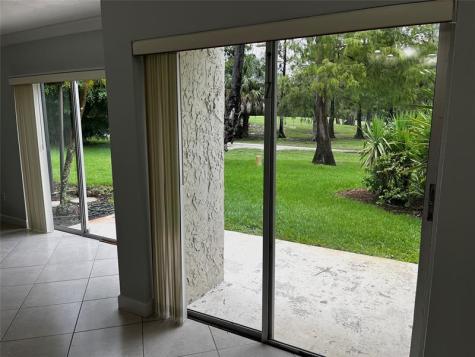 8149 Lagos De Campo Boulevard Fort Lauderdale FL 33321