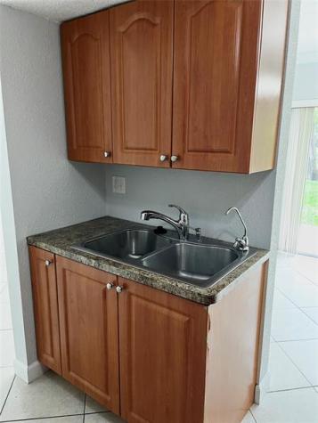8149 Lagos De Campo Boulevard Fort Lauderdale FL 33321