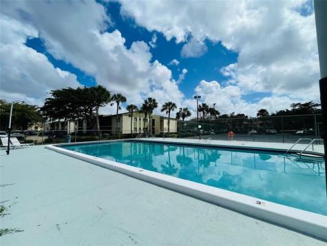 4155 NW 90th Avenue Coral Springs FL 33065