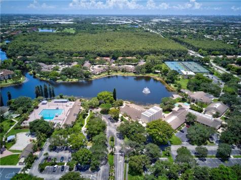 2486 NW 49th Terrace Coconut Creek FL 33063