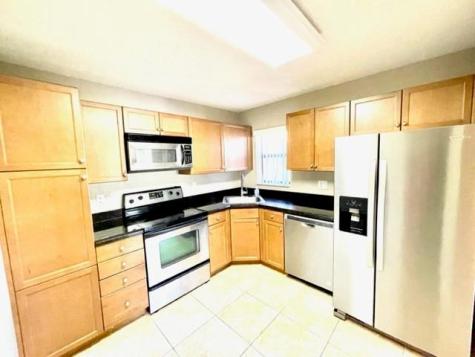 2486 NW 49th Terrace Coconut Creek FL 33063