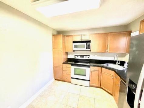 2486 NW 49th Terrace Coconut Creek FL 33063