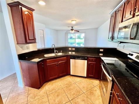 5964 Abbey Road Tamarac FL 33321