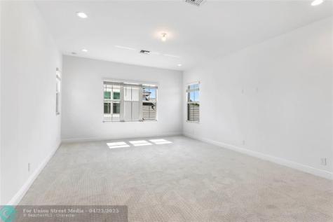 9224 Crestview Circle Palm Beach Gardens FL 33412
