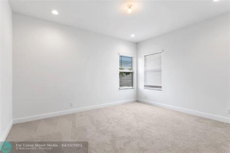 9224 Crestview Circle Palm Beach Gardens FL 33412