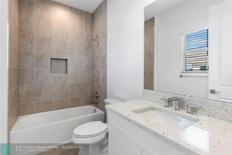 9224 Crestview Circle Palm Beach Gardens FL 33412