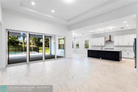 9224 Crestview Circle Palm Beach Gardens FL 33412