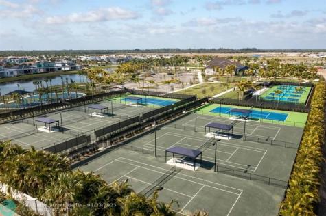 9224 Crestview Circle Palm Beach Gardens FL 33412