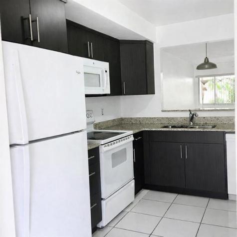 2831 Pierce Street Hollywood FL 33020