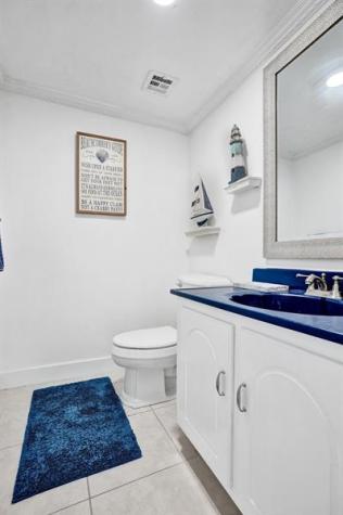 132 Lakeshore Drive North Palm Beach FL 33408
