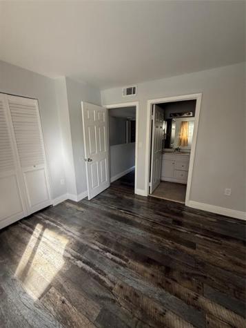 320 E Palm Circle E Pembroke Pines FL 33025
