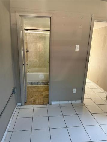 1006 NW 112th Terrace Miami FL 33168