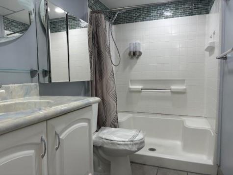 2831 Somerset Drive Lauderdale Lakes FL 33311
