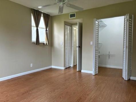 2831 Somerset Drive Lauderdale Lakes FL 33311
