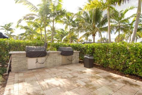 4628 Pinehurst Trail Fort Lauderdale FL 33309
