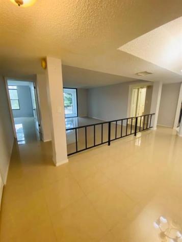 3760 Inverrary Drive Lauderhill FL 33319