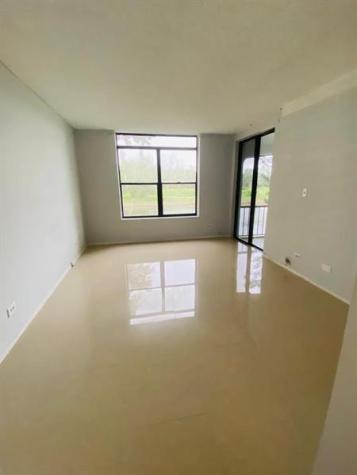 3760 Inverrary Drive Lauderhill FL 33319