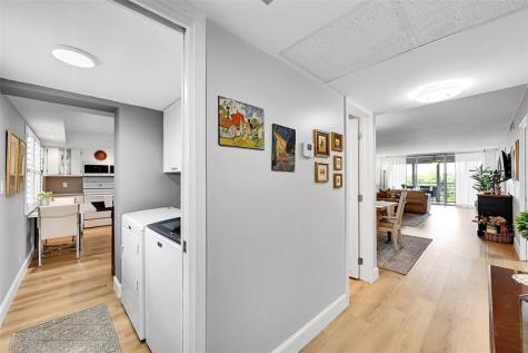 4020 W Palm Aire Drive Pompano Beach FL 33069