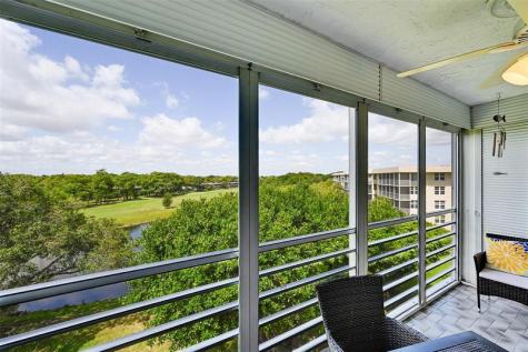 4020 W Palm Aire Drive Pompano Beach FL 33069