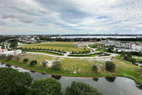 2480 Presidential Way West Palm Beach FL 33401