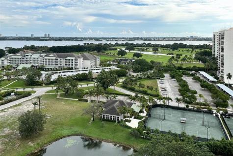 2480 Presidential Way West Palm Beach FL 33401