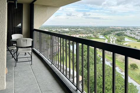 2480 Presidential Way West Palm Beach FL 33401