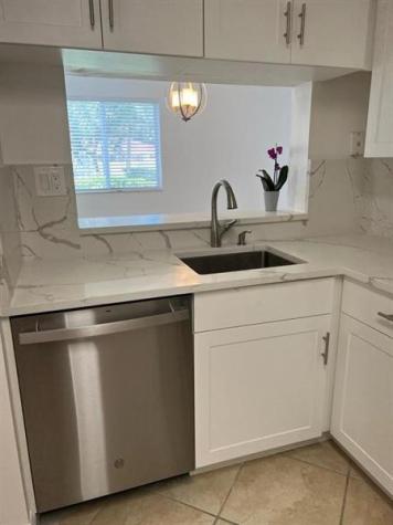 735 NW 91st Terrace Plantation FL 33324