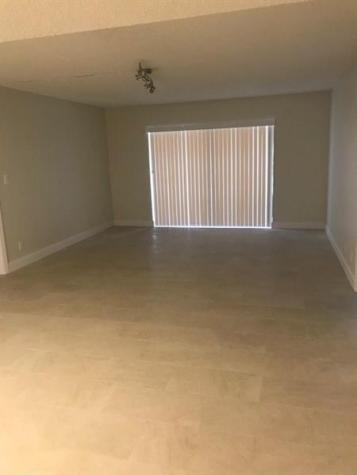 4216 Inverrary Boulevard Lauderhill FL 33319