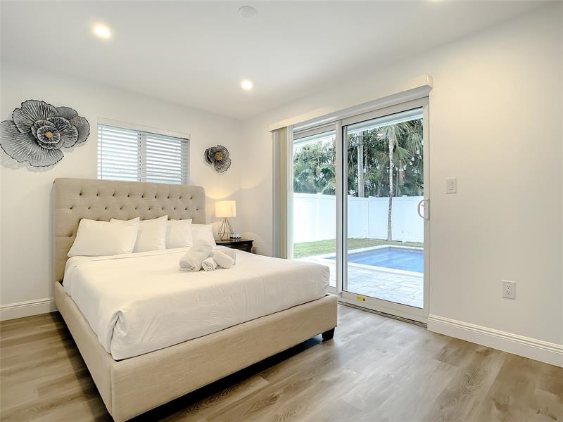 2100 NE 45th Street Fort Lauderdale FL 33308